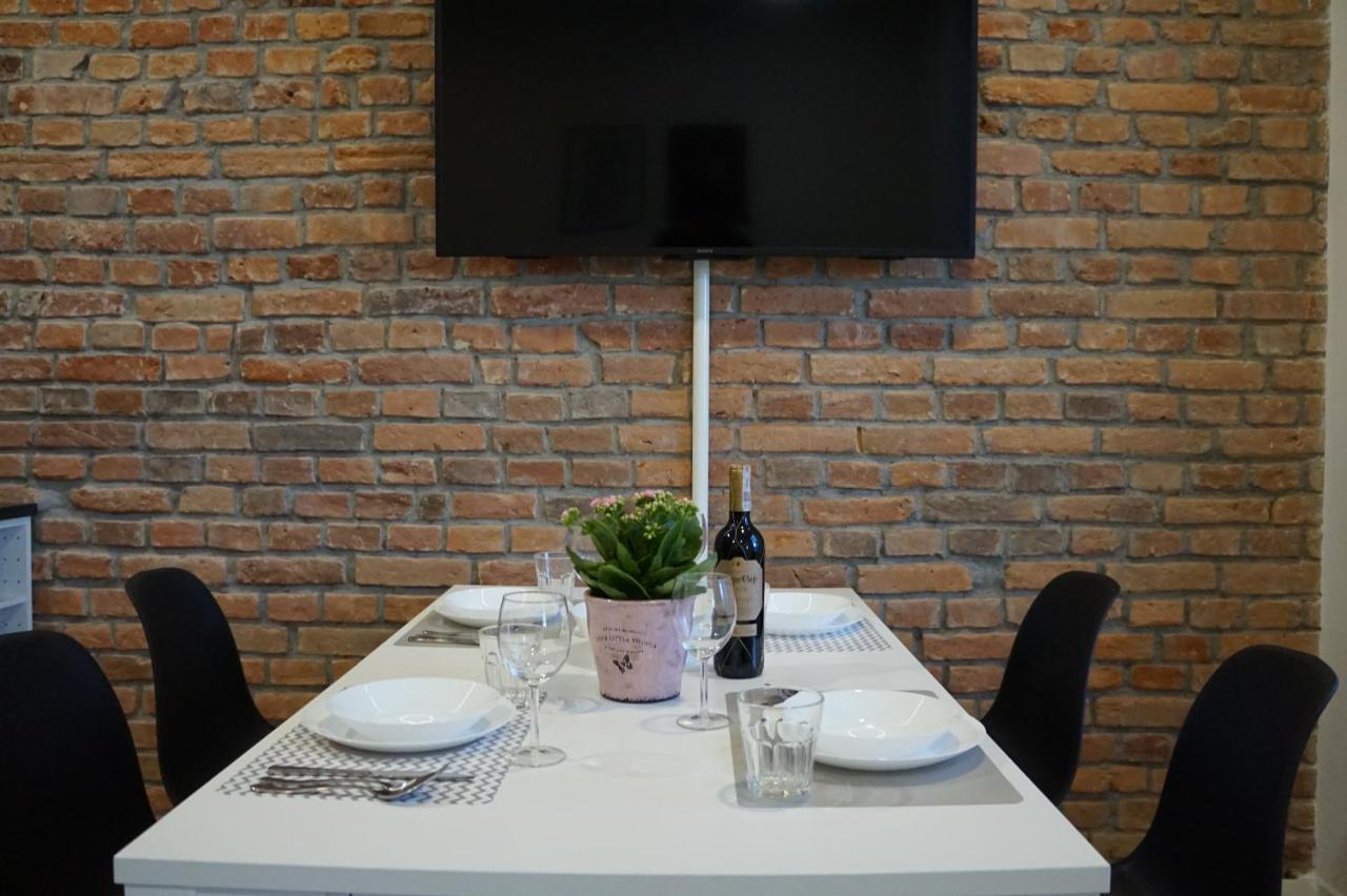 Apartament Gliwice Centrum Witkiewicza II エクステリア 写真